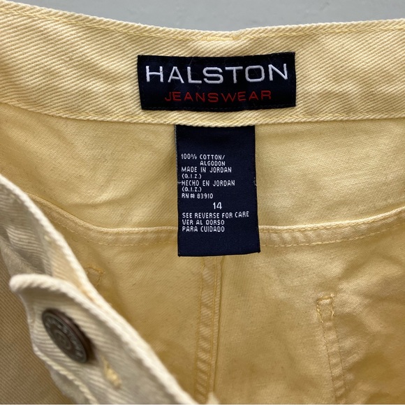 HALSTON vintage pale yellow denim shorts - Picture 2 of 6